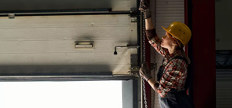 Addressing Common Garage Door Stoppage Issues in Port St. Lucie, FL
