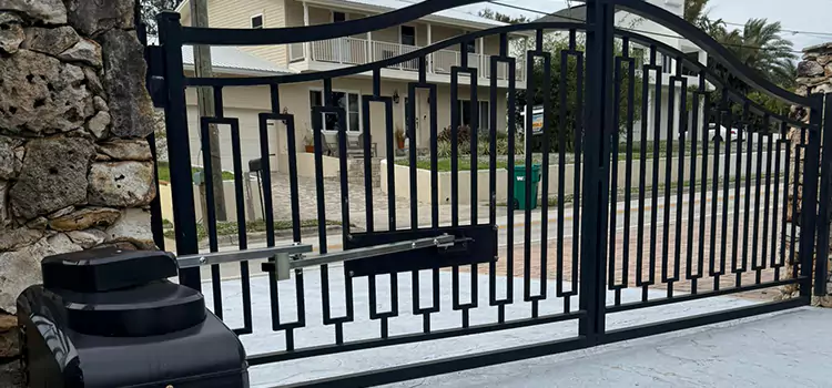 Swing Gate Opener with Keypad Port St. Lucie